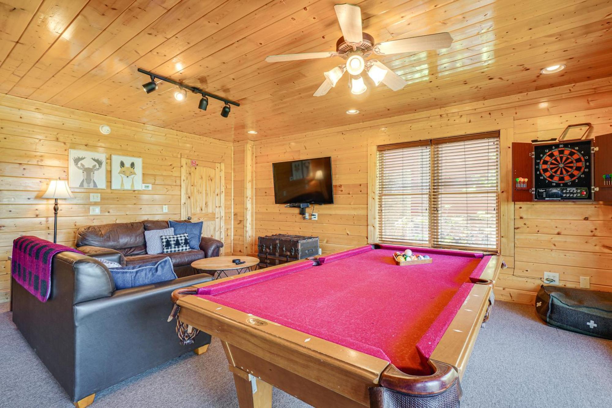 Mountain Dreams Cabin Hot Tub, Sauna And Views! Sevierville Bagian luar foto